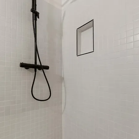 Appartamento Charming In Centre /w Ac Bratislava