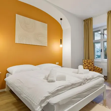 Appartement Charming In Centre /w Ac Bratislava