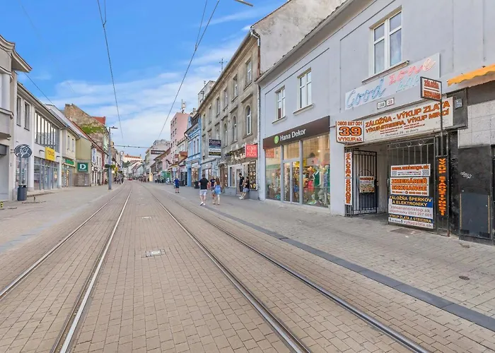 Charming In Centre /w Ac Apartament